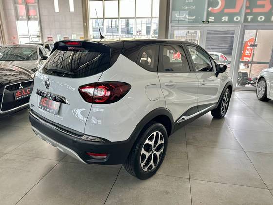 RENAULT CAPTUR 1.6 16V SCE FLEX INTENSE X-TRONIC